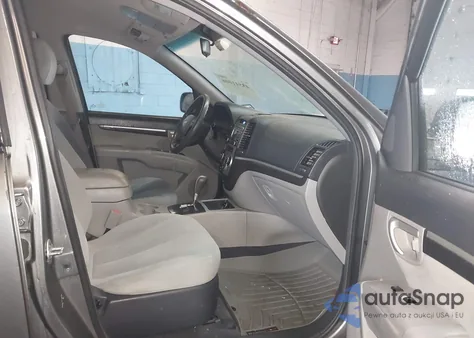 2009 Hyundai Santa Fe Gls from USA, damaged, VIN 5NMSG13D09H254779